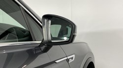 2020 (20) VOLKSWAGEN TIGUAN 2.0 TDi 150 4Motion R-Line Tech 5dr DSG 4648097