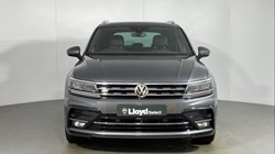 2020 (20) VOLKSWAGEN TIGUAN 2.0 TDi 150 4Motion R-Line Tech 5dr DSG 4648121