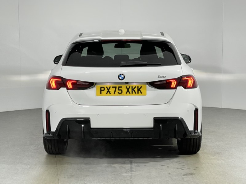 2025 (75) BMW 1 SERIES 120 M Sport 5dr Step Auto 4633498