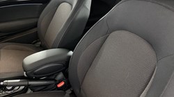 2022 (72) MINI HATCHBACK 1.5 Cooper Classic 3dr Auto 4679018