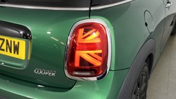 2022 (72) MINI HATCHBACK 1.5 Cooper Classic 3dr Auto 4679022