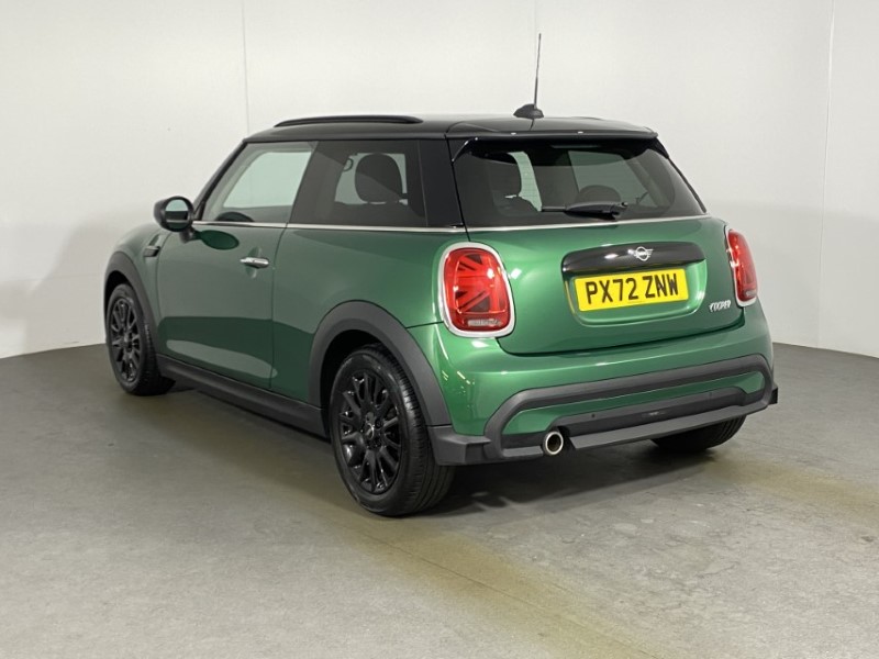 2022 (72) MINI HATCHBACK 1.5 Cooper Classic 3dr Auto