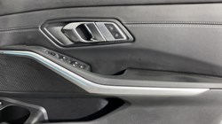 2023 (23) BMW 3 SERIES 330e M Sport 4dr Step Auto 4653924