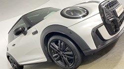 2022 (72) MINI HATCHBACK 2.0 Cooper S Sport 3dr Auto 4634918