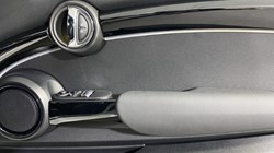 2022 (72) MINI HATCHBACK 2.0 Cooper S Sport 3dr Auto 4634875
