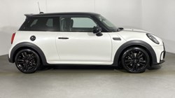 2022 (72) MINI HATCHBACK 2.0 Cooper S Sport 3dr Auto 4634912