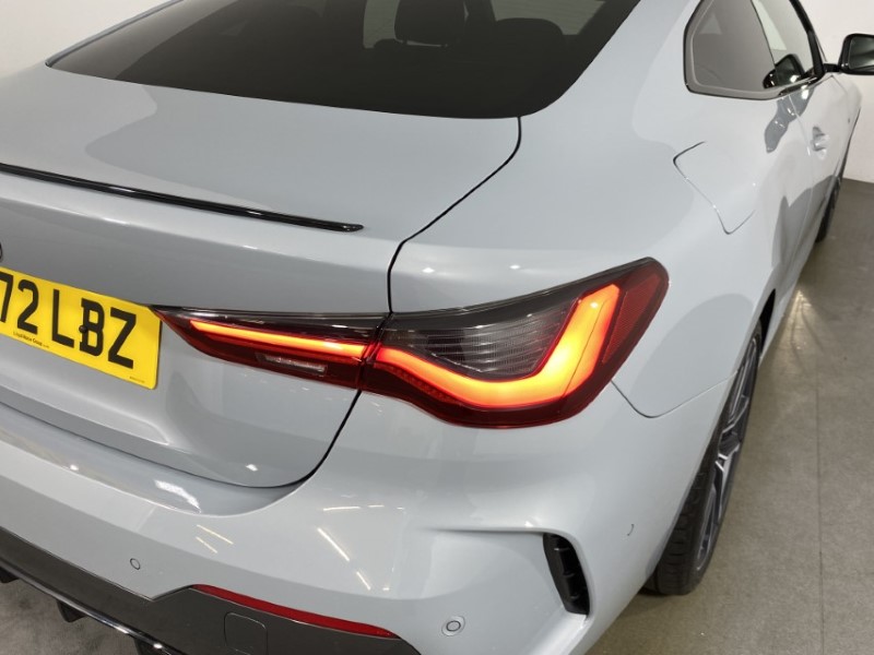 2022 (72) BMW 4 SERIES 420d xDrive MHT M Sport 2dr Step Auto 4727630