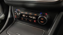 2018 (18) MERCEDES-BENZ CLA 180 AMG Line 4dr 4645983