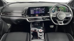 2024 (24) KIA SPORTAGE 1.6T GDi HEV GT-Line S 5dr Auto 4755795