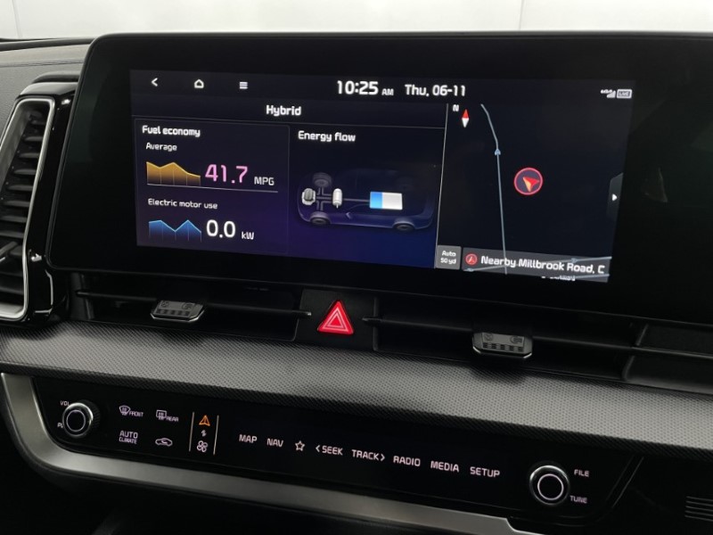 2024 (24) KIA SPORTAGE 1.6T GDi HEV GT-Line S 5dr Auto 4755754