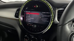 2023 (73) MINI HATCHBACK 2.0 Cooper S Exclusive 3dr 4680907