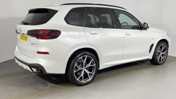 2023 (73) BMW X5 xDrive30d MHT M Sport 5dr Auto 4693400