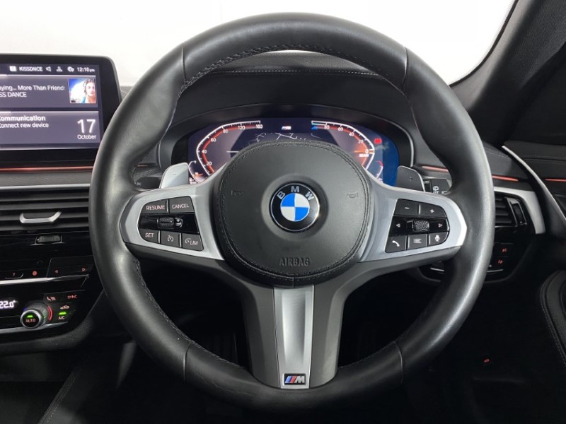 2023 (23) BMW 5 SERIES 520d MHT M Sport 5dr Step Auto 4675301