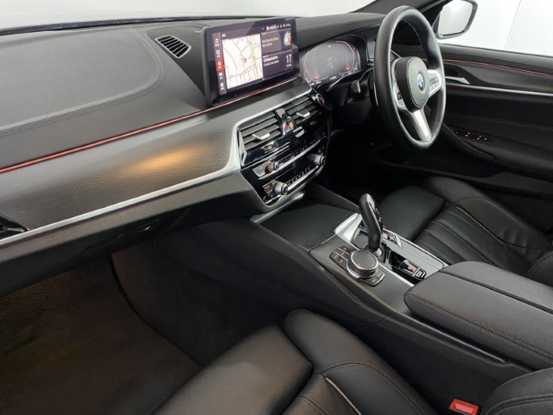 2023 (23) BMW 5 SERIES 520d MHT M Sport 5dr Step Auto 4675320