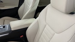 2019 (69) BMW 3 SERIES 320d xDrive M Sport 4dr Step Auto 4675049
