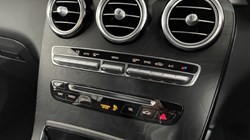 2018 (68) MERCEDES-BENZ GLC 220d 4Matic AMG Line Prem Plus 5dr 9G-Tronic 4707870