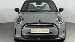 2022 (72) MINI HATCHBACK 1.5 Cooper Exclusive 3dr Auto 4700951