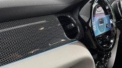 2022 (72) MINI HATCHBACK 1.5 Cooper Exclusive 3dr Auto 4697716