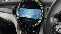 2022 (72) MINI HATCHBACK 1.5 Cooper Exclusive 3dr Auto 4697678