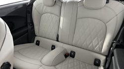 2022 (72) MINI HATCHBACK 1.5 Cooper Exclusive 3dr Auto 4697711