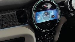 2022 (72) MINI HATCHBACK 1.5 Cooper Exclusive 3dr Auto 4697715