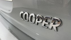 2022 (72) MINI HATCHBACK 1.5 Cooper Exclusive 3dr Auto 4697696