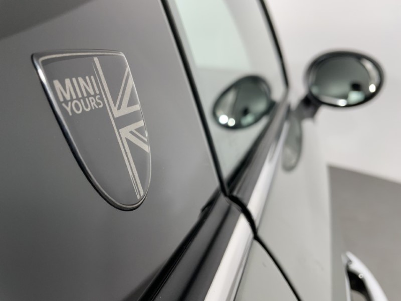 2022 (72) MINI HATCHBACK 1.5 Cooper Exclusive 3dr Auto 4697693