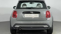 2022 (72) MINI HATCHBACK 1.5 Cooper Exclusive 3dr Auto 4700953