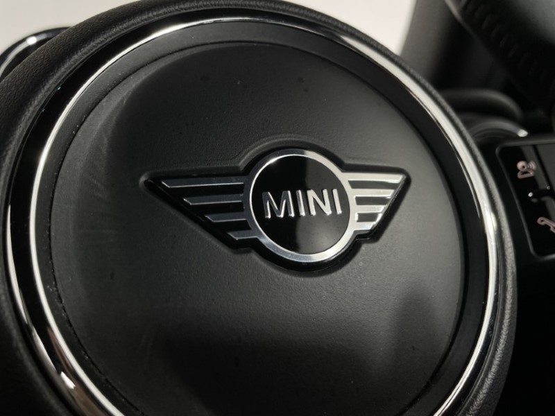 2022 (72) MINI HATCHBACK 1.5 Cooper Exclusive 3dr Auto 4697675