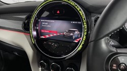 2022 (72) MINI HATCHBACK 1.5 Cooper Exclusive 3dr Auto 4697681