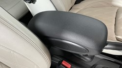 2022 (72) MINI HATCHBACK 1.5 Cooper Exclusive 3dr Auto 4697689