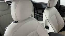 2022 (72) MINI HATCHBACK 1.5 Cooper Exclusive 3dr Auto 4697686
