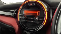 2016 (16) MINI HATCHBACK 1.5 Cooper 3dr 4708586