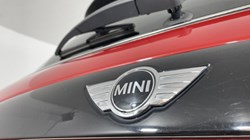 2016 (16) MINI HATCHBACK 1.5 Cooper 3dr 4708602
