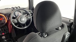 2016 (16) MINI HATCHBACK 1.5 Cooper 3dr 4708618