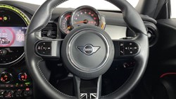 2022 (72) MINI HATCHBACK 1.5 Cooper Exclusive 3dr Auto 4695707