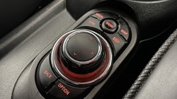 2022 (72) MINI HATCHBACK 1.5 Cooper Exclusive 3dr Auto 4695715
