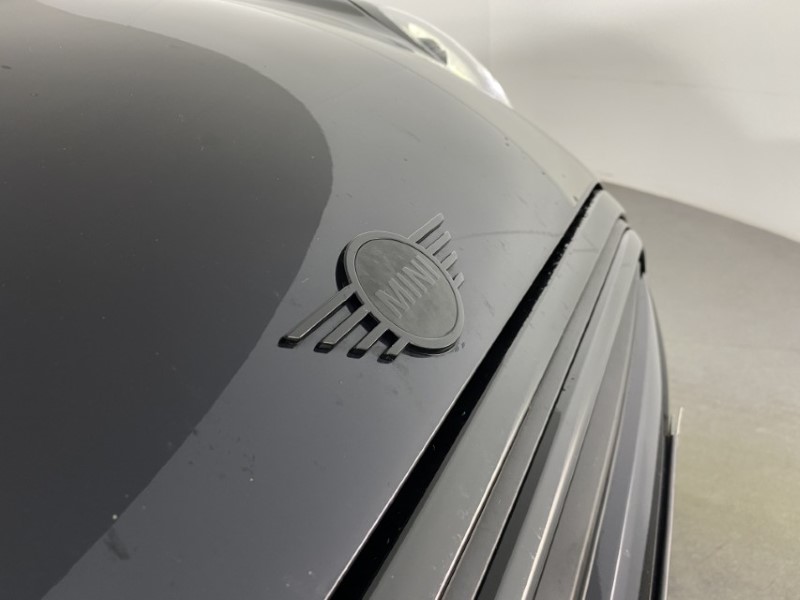 2022 (72) MINI HATCHBACK 1.5 Cooper Exclusive 3dr Auto 4695737