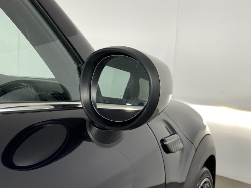 2022 (72) MINI HATCHBACK 1.5 Cooper Exclusive 3dr Auto 4695732