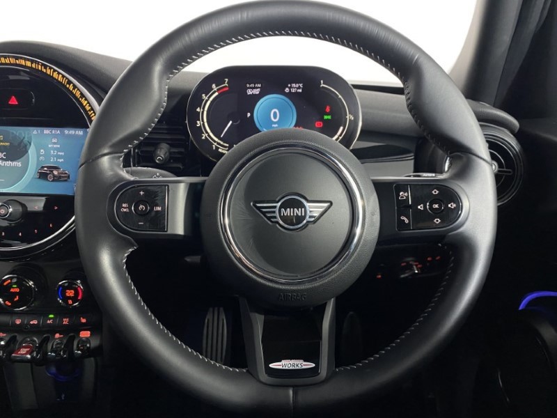 2023 (73) MINI HATCHBACK 1.5 Cooper Sport 3dr Auto 4701220