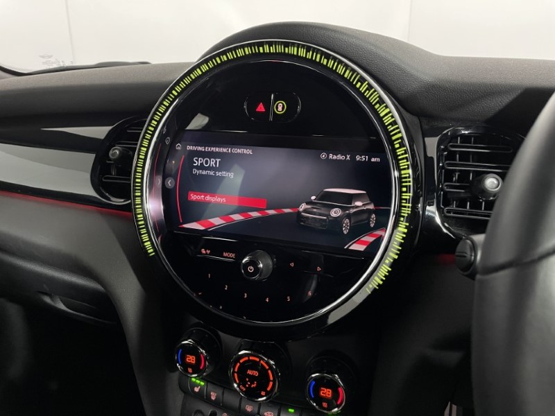 2023 (73) MINI HATCHBACK 1.5 Cooper Sport 3dr Auto 4696778