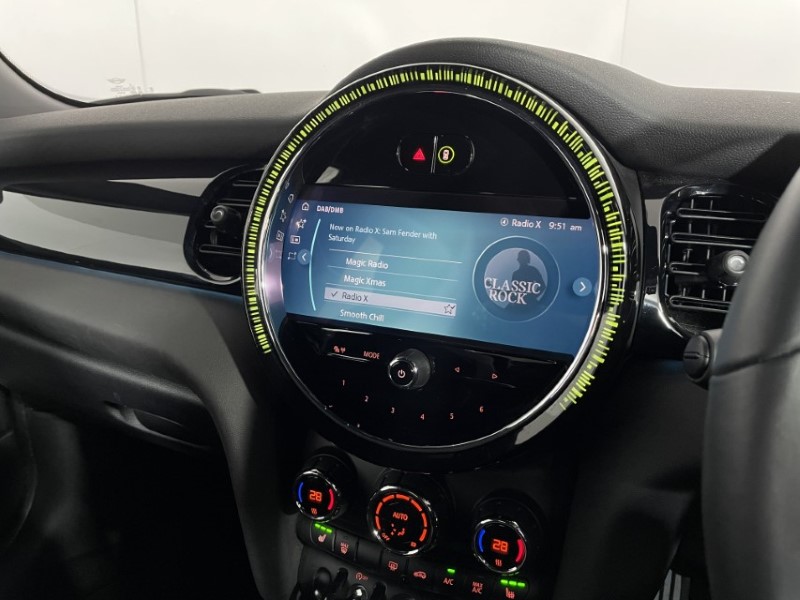 2023 (73) MINI HATCHBACK 1.5 Cooper Sport 3dr Auto 4696775