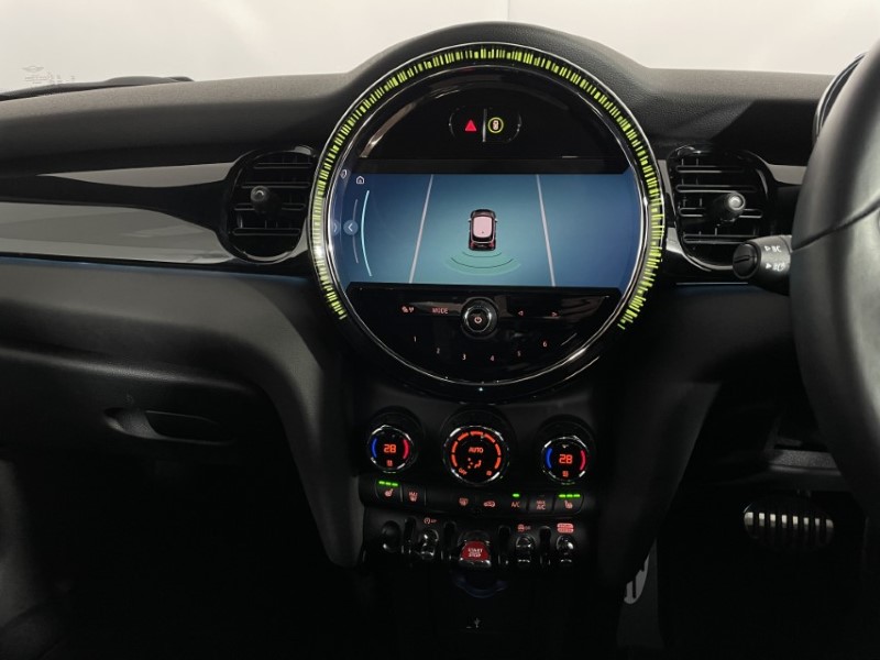 2023 (73) MINI HATCHBACK 1.5 Cooper Sport 3dr Auto 4696769