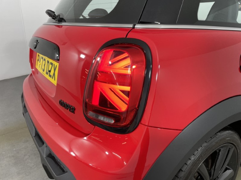 2023 (73) MINI HATCHBACK 1.5 Cooper Sport 3dr Auto 4696792