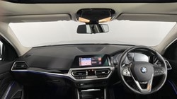 2021 (21) BMW 3 SERIES 320i xDrive Sport 4dr Step Auto 4749377