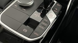 2021 (21) BMW 3 SERIES 320i xDrive Sport 4dr Step Auto 4749337