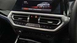 2021 (21) BMW 3 SERIES 320i xDrive Sport 4dr Step Auto 4749345