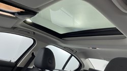 2021 (21) BMW 3 SERIES 320i xDrive Sport 4dr Step Auto 4749379