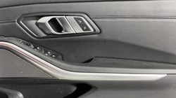 2020 (70) BMW 3 SERIES M340d xDrive MHT 4dr Step Auto 4716772
