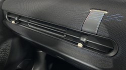 2024 (24) MINI COOPER 1.5 C Classic 3dr Auto 4785365